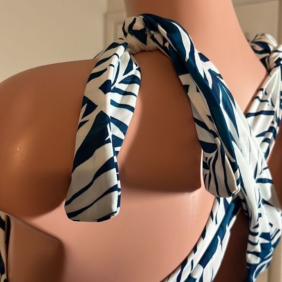 Kim Gravel x Swimsuits For All Tie Shoulder 1-Piece Suit - Picture 7 of 8
